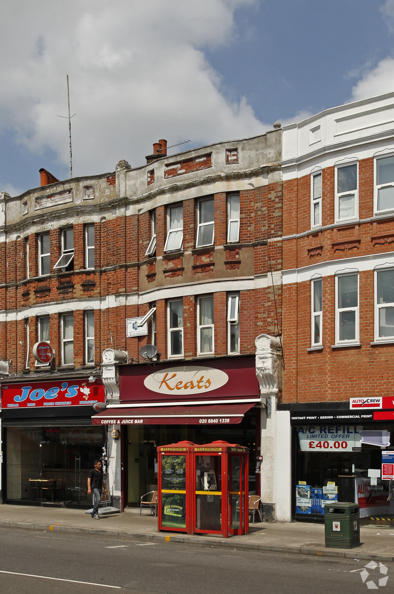 143 Uxbridge Rd, London to rent Primary Photo- Image 1 of 3