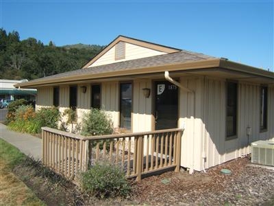 1875 N Highway 99, Ashland, OR for sale - Primary Photo - Image 1 of 16