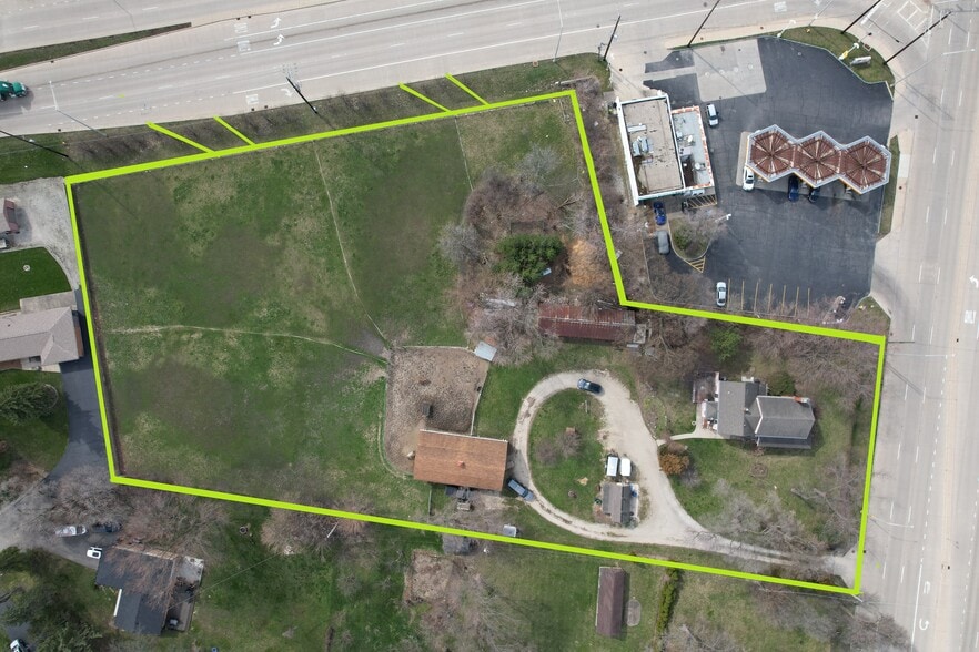 20W561 Army Trail Blvd, Addison, IL 60101 2.81 Acres on Army Trail