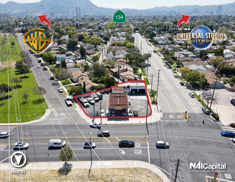 4400 W Burbank Blvd, Burbank, CA for sale - Building Photo - Image 2 of 4