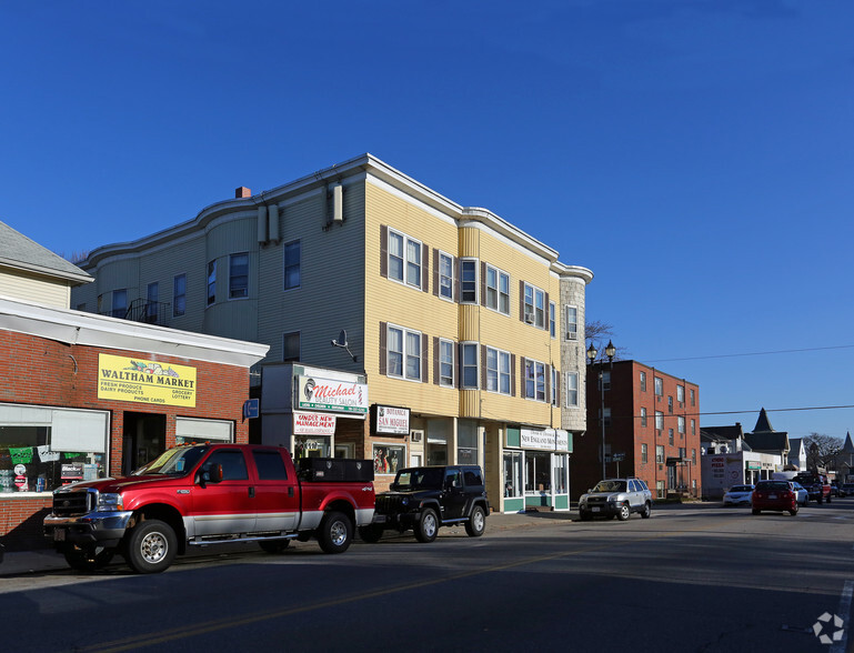 699-709 Moody St, Waltham, MA for rent - Building Photo - Image 2 of 3