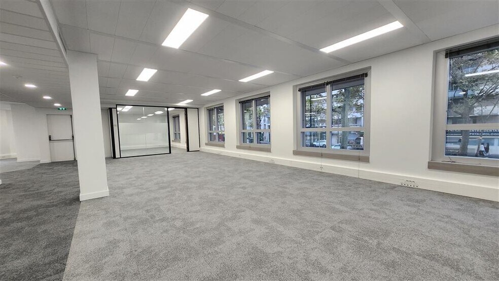 Office in Boulogne-Billancourt to rent - Interior Photo - Image 3 of 7
