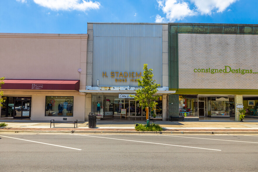 118 N Queen St, Kinston, NC for sale - Building Photo - Image 1 of 1