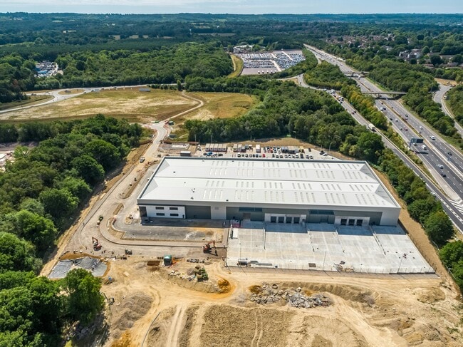 More details for St Mowden Park, Crawley - Industrial to Rent