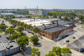 More details for 1927 Rosa Parks Blvd, Detroit, MI - Light Industrial for Sale