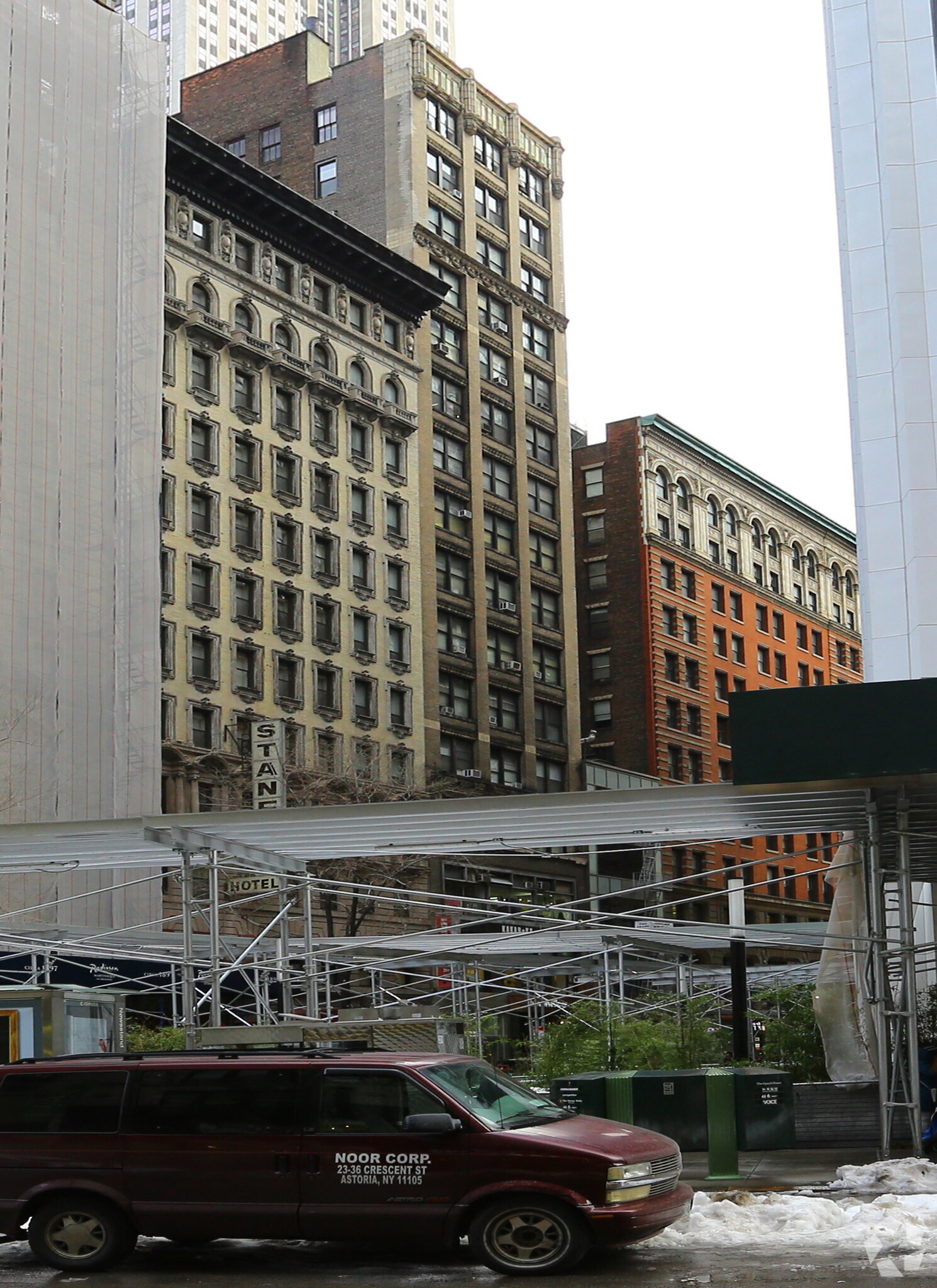 39 W 32nd St, New York, NY to rent Building Photo- Image 1 of 15