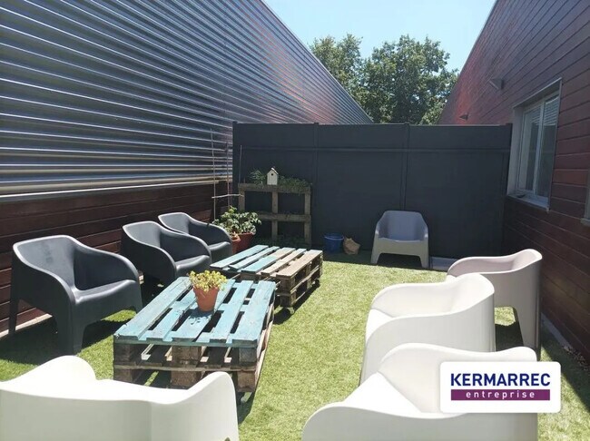 Vente Bureaux 112 m² à 225 m²