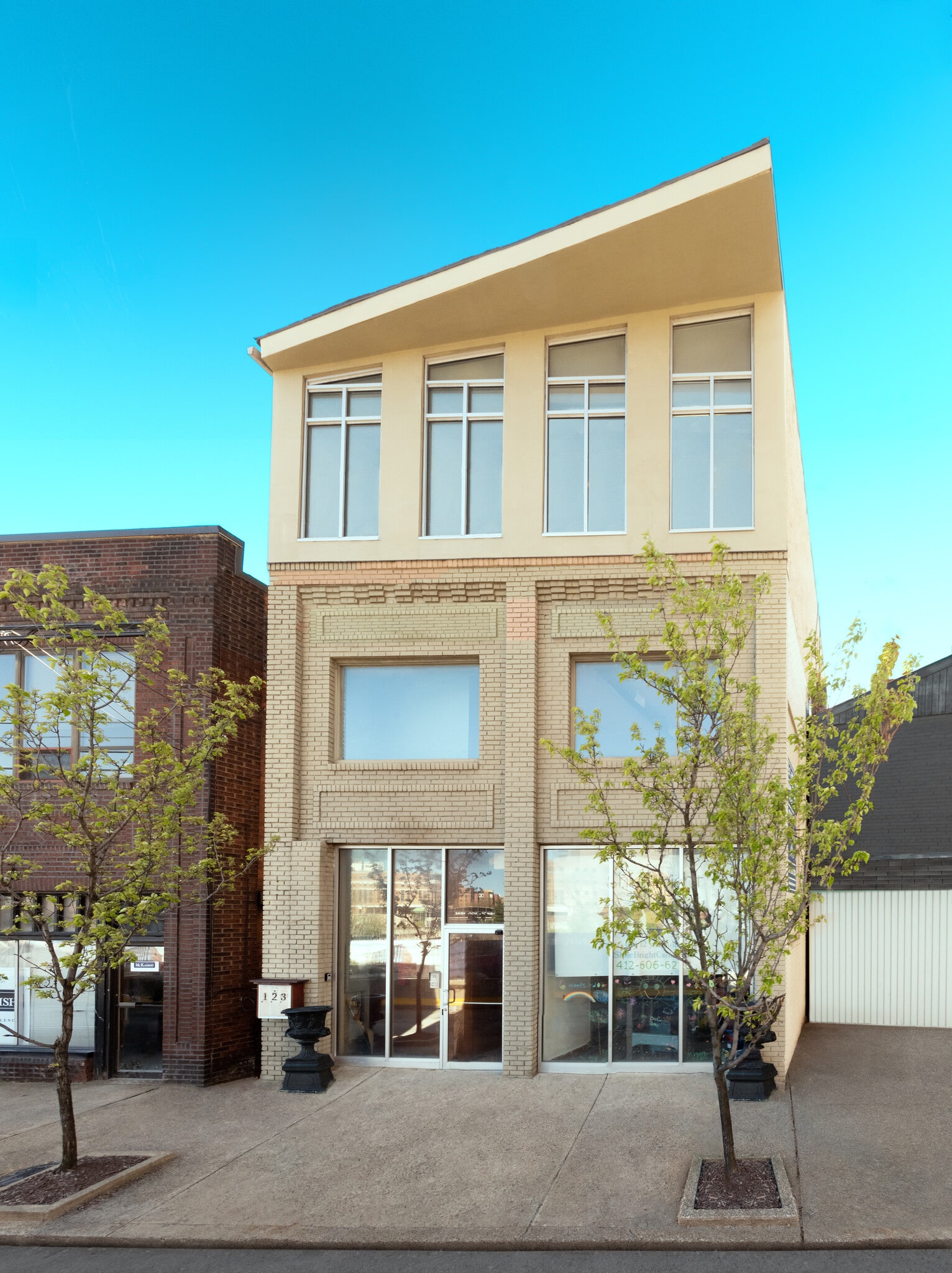 282 Morewood Ave, Pittsburgh, PA to rent Primary Photo- Image 1 of 9