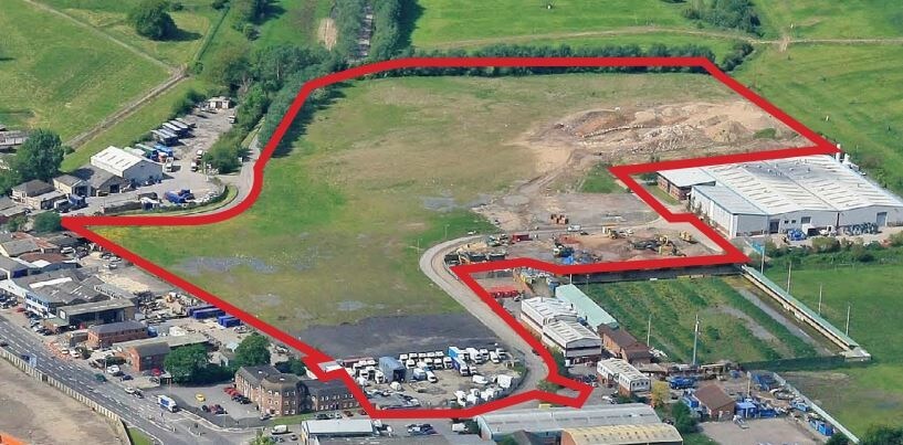 Spinnaker Rd, Gloucester for sale Primary Photo- Image 1 of 1