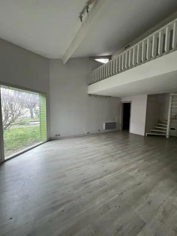1 Avenue De L'Enclos, Portet-sur-Garonne to rent Interior Photo- Image 1 of 11