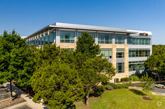 More details for 11305 Four Points Dr, Austin, TX - Office for Rent