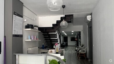 Retail in Madrid, Madrid to rent Interior Photo- Image 1 of 7