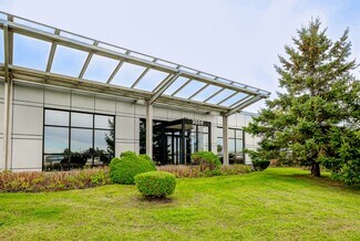 More details for 3000 Aut Transcanadienne, Pointe-claire, QC - Industrial to Rent