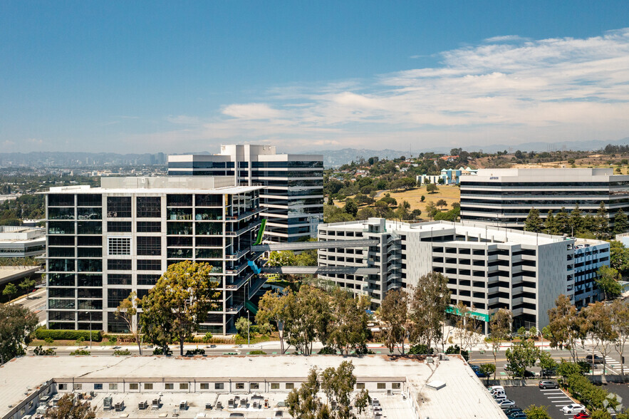 600 Corporate Pointe, Culver City, CA for rent - Primary Photo - Image 1 of 5