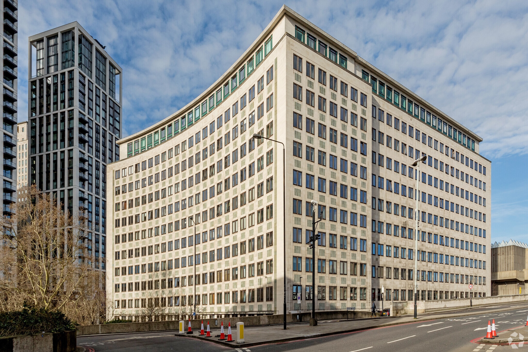 Belvedere Rd, London for sale Building Photo- Image 1 of 1