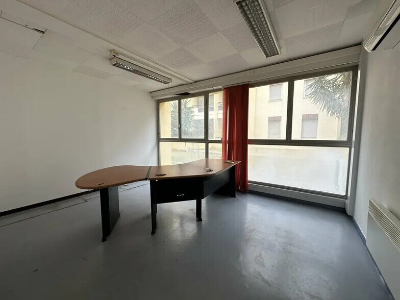 Office in Montpellier to rent - Interior Photo - Image 3 of 9