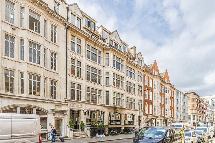 75-77 Margaret St, London for rent - Primary Photo - Image 1 of 6