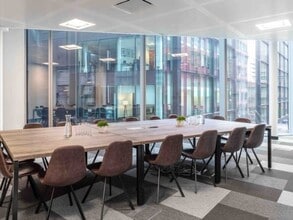 4 St. Pauls Sq, Liverpool to rent Interior Photo- Image 2 of 3