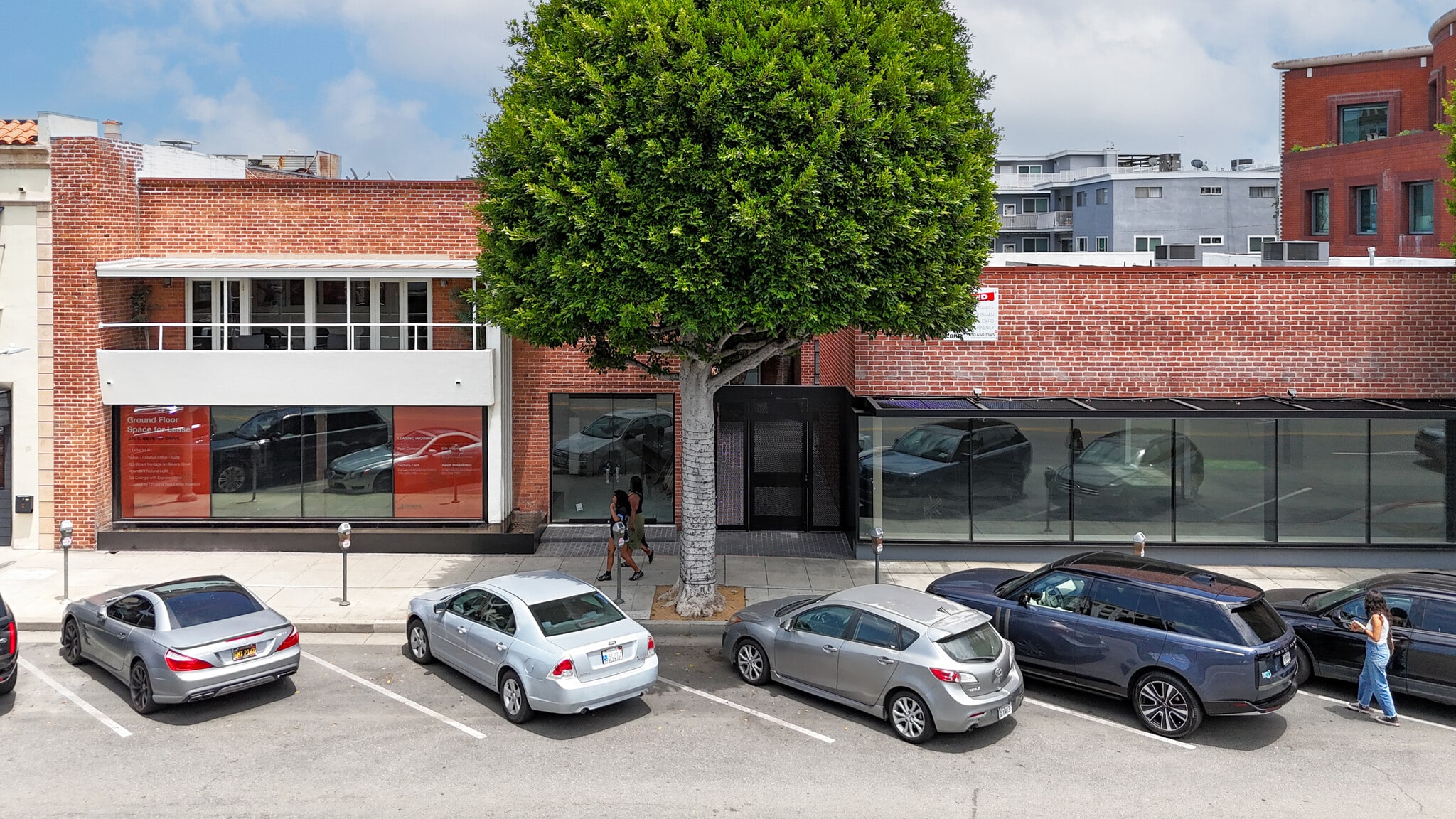 328 S Beverly Dr, Beverly Hills, CA to rent Building Photo- Image 1 of 9