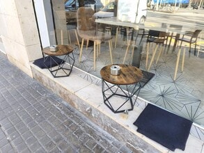 Retail in Barcelona, Barcelona to rent Interior Photo- Image 1 of 12