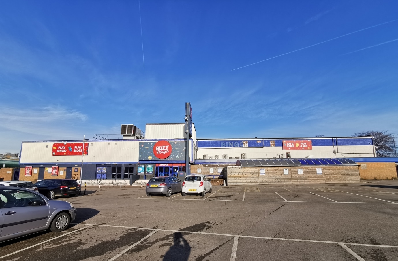 Pontefract Rd, Barnsley to rent Primary Photo- Image 1 of 6