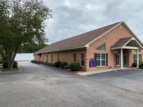 1236 Wilson Hall Rd, Sumter, SC for rent Building Photo- Image 2 of 5