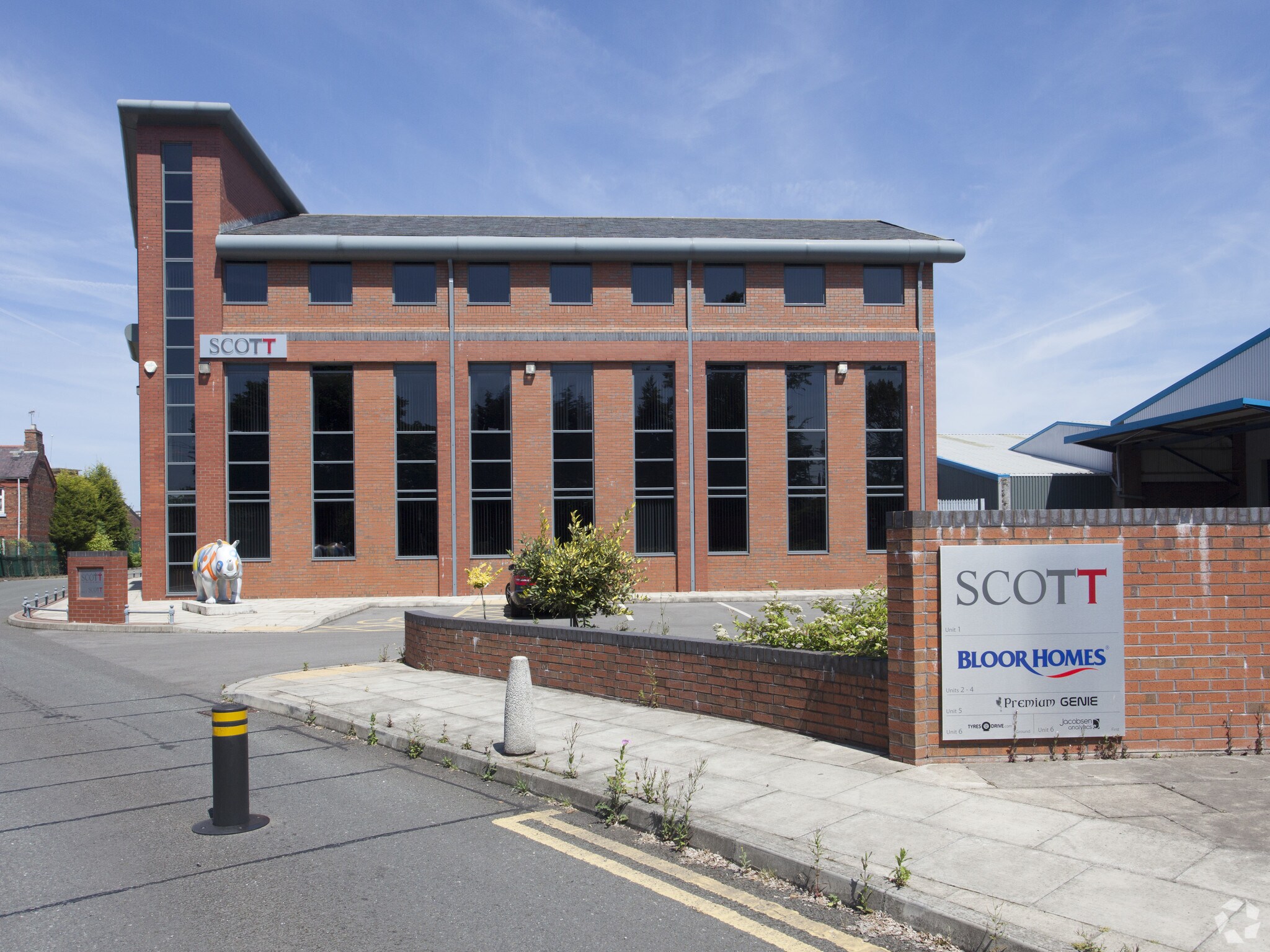 Station Rd, Crewe CW4 8AA Whiteside