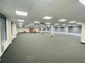 37 New Walk, Leicester to rent Interior Photo- Image 1 of 4