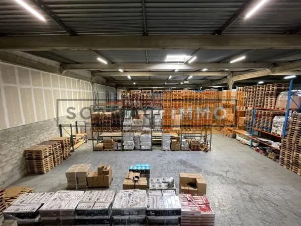 Location Local d'activités 1 285 m² - Photo 1