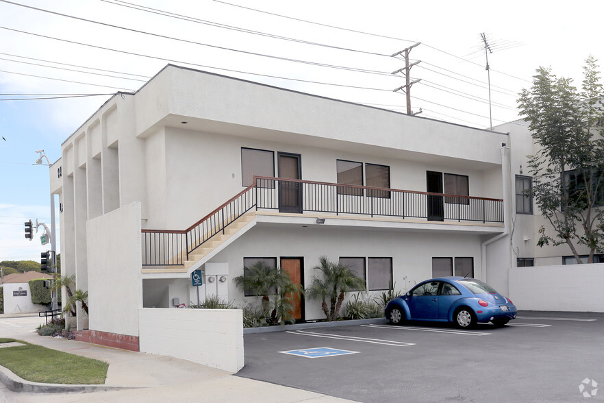 1405 Crenshaw Blvd, Torrance, CA for sale - Building Photo - Image 2 of 8