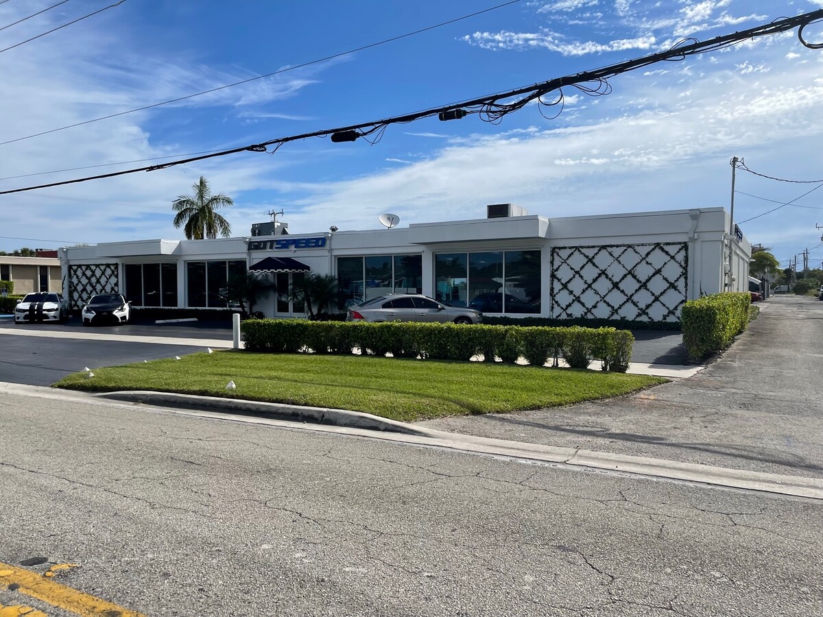 2400 N Florida Mango Rd - West Palm Beach, FL for Sale | LoopNet UK