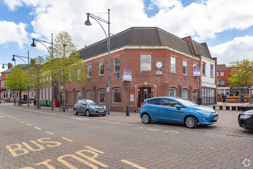 3-5 Market Pl, Hinckley to rent - Building Photo - Image 3 of 6
