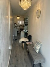 New Chester Road, Wirral to rent Interior Photo- Image 2 of 7