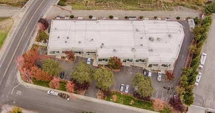 171-197 Contractors Ave, Livermore, CA - aerial  map view