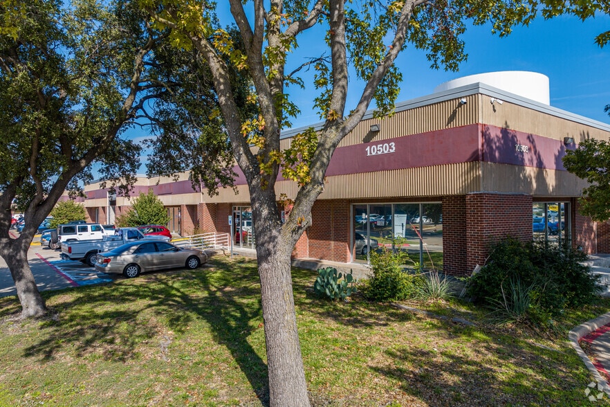 10503 Forest Ln, Dallas 75243