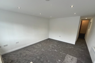 28 Union St, Stourbridge for rent Interior Photo- Image 2 of 4