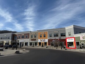 300 Oxford Rd, Oxford, CT for rent Building Photo- Image 1 of 4