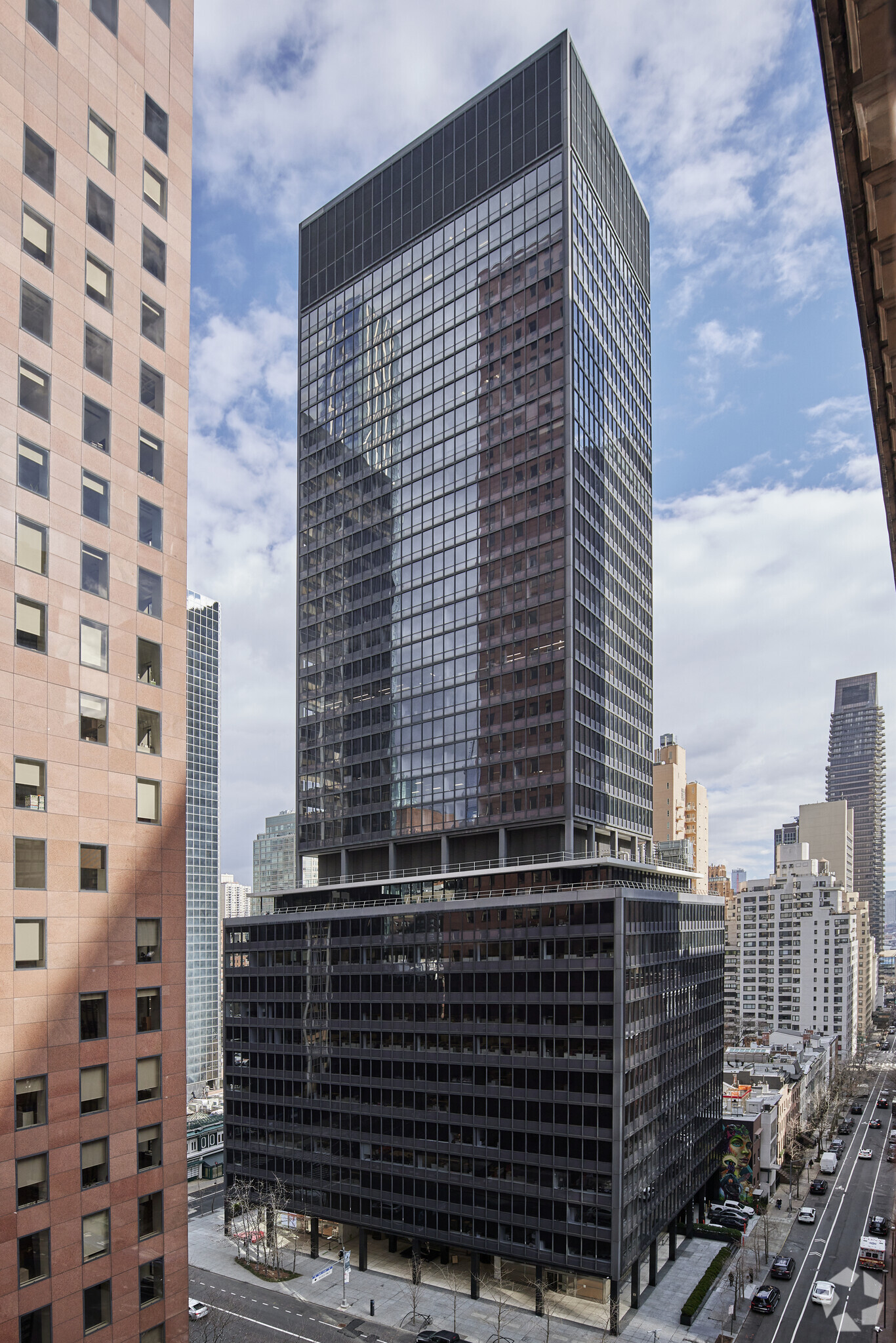 777 Third Ave, New York, NY for rent Building Photo- Image 1 of 2