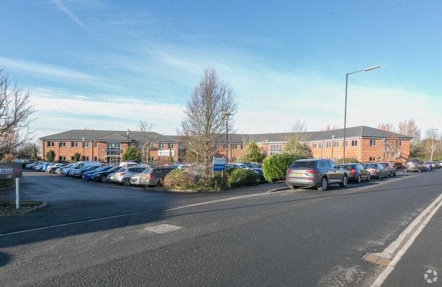 Rivermead Ct, Kenn to rent - Building Photo - Image 1 of 5