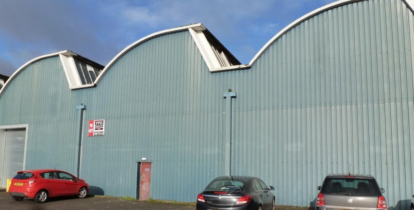 Estate Road 7, Grimsby for sale Primary Photo- Image 1 of 1