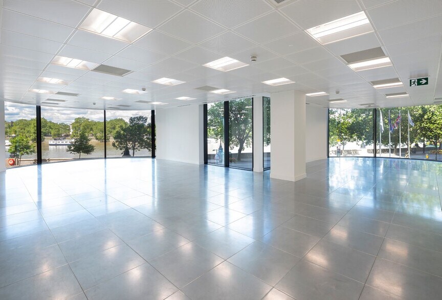 Albert Embankment, London for sale - Building Photo - Image 1 of 1