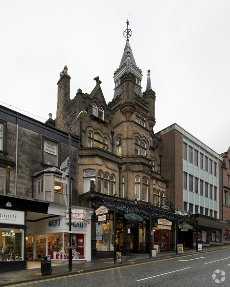 Parliament St, Harrogate for rent - Primary Photo - Image 1 of 8