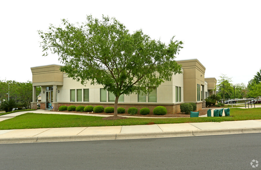 1909 Hillbrooke Trl, Tallahassee, FL for rent - Building Photo - Image 1 of 10