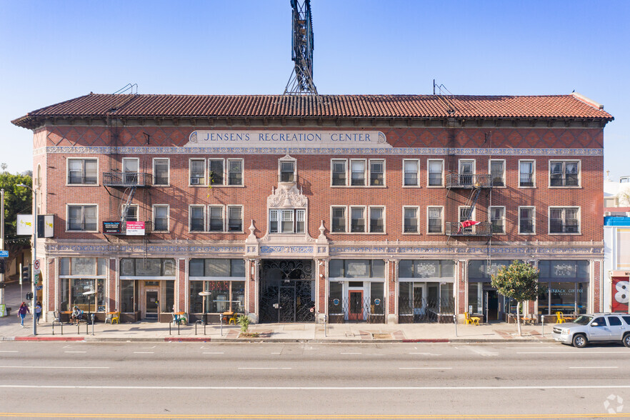 1706 W Sunset Blvd, Los Angeles, CA for rent - Building Photo - Image 3 of 6