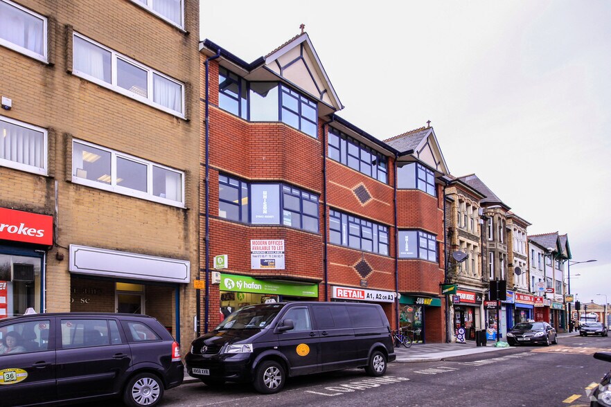 31 Taff St, Pontypridd for rent - Building Photo - Image 3 of 3