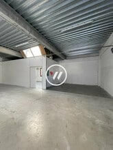 Industrial in Aubagne to rent Interior Photo- Image 2 of 5