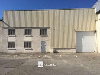 More details for 200 Rue Léon Blum, Villeurbanne - Light Industrial to Rent
