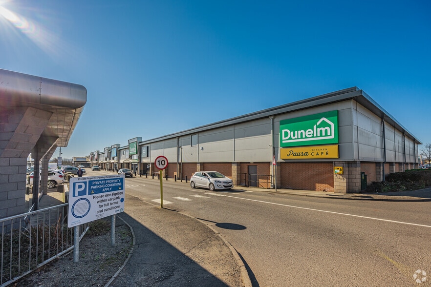 Straiton Mains, Loanhead for sale - Primary Photo - Image 1 of 1