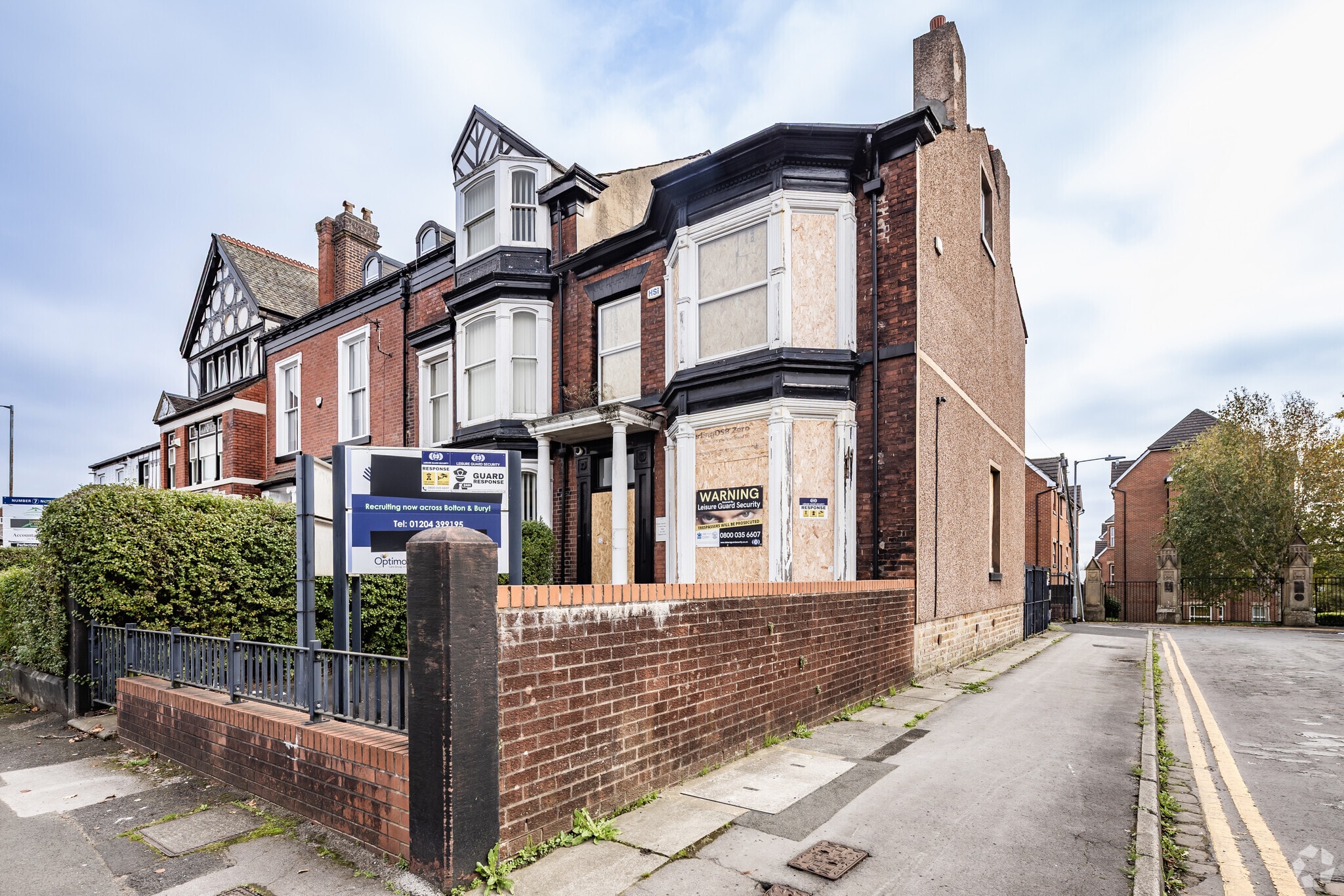 9-11 Chorley New Rd, Bolton for sale Primary Photo- Image 1 of 1