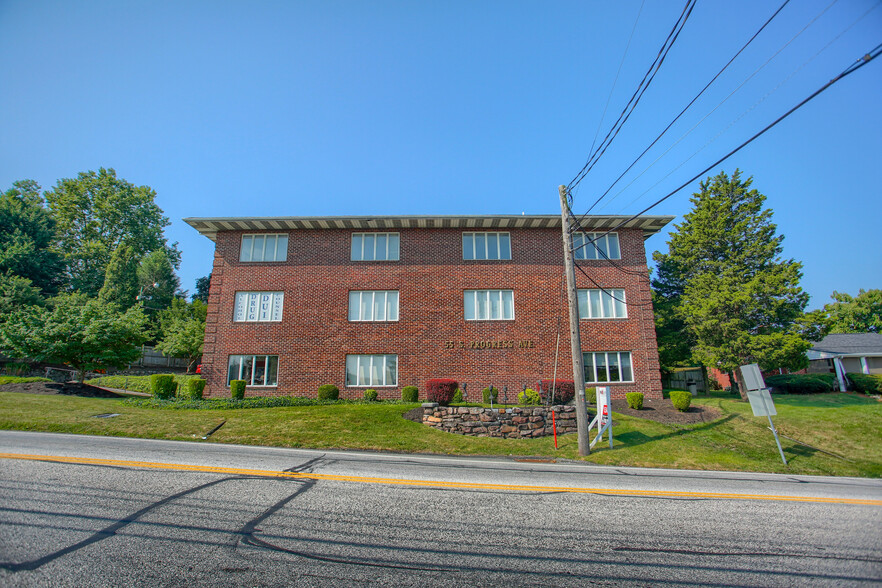 55 S Progress Ave, Harrisburg, PA for sale - Building Photo - Image 1 of 3